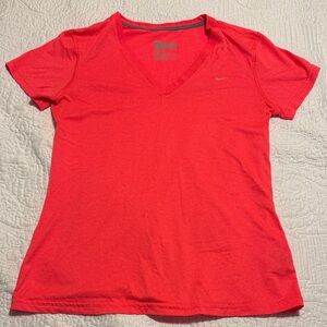 Nike Women's Bright pink/red Short Sleeve Tee